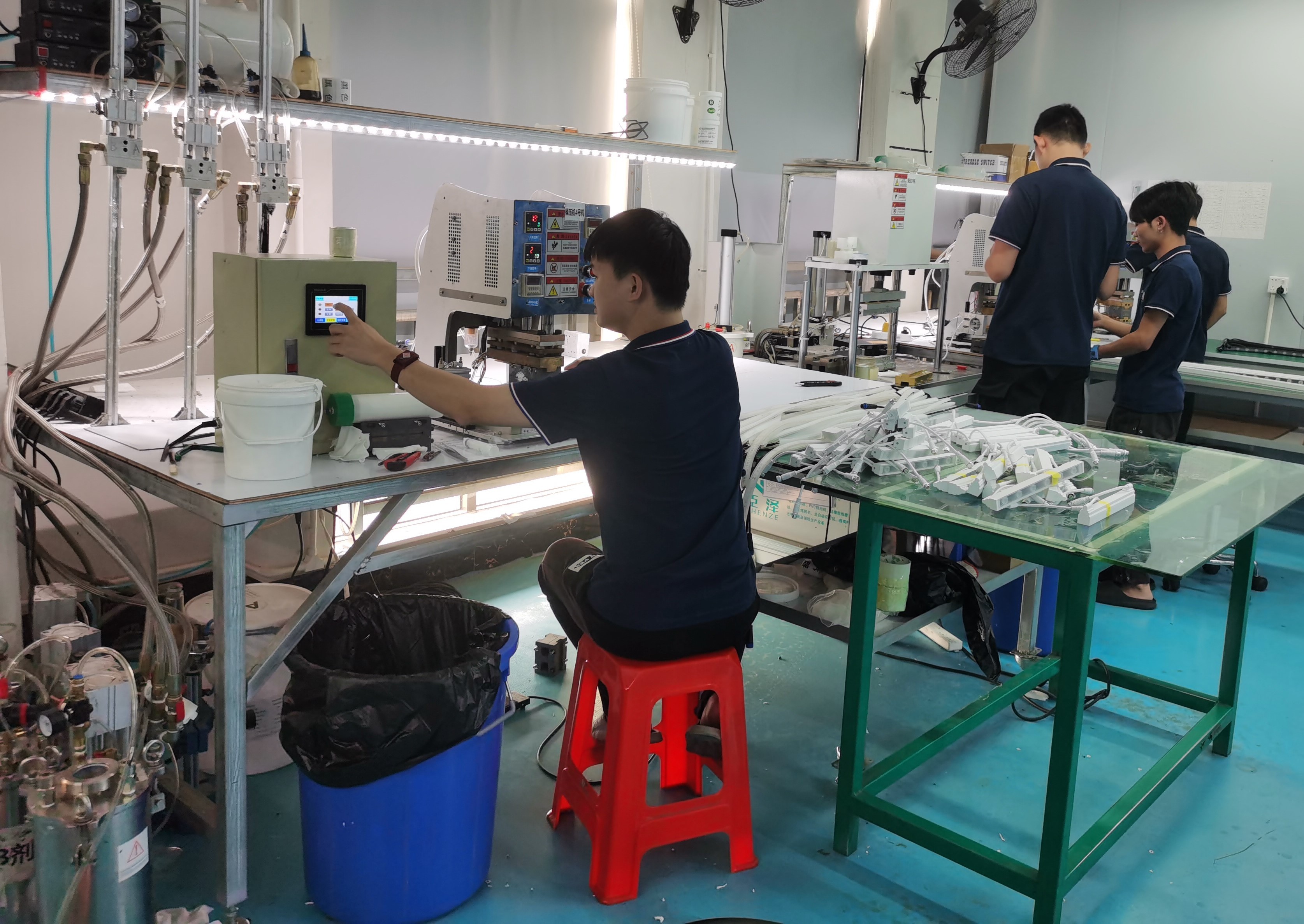 Dongguan NEON-LED Lighting Technology Co., Ltd.